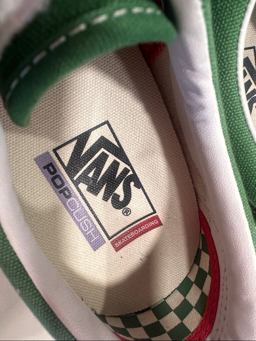 Men’s size 7 Vans Low-Top Canvas Sneakers - Green, Black, White - Picture 4 of 4